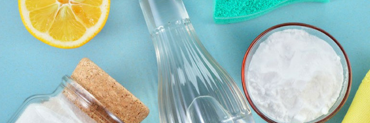 Simply Maid Clean - Using a brillo pad to clean your glass shower